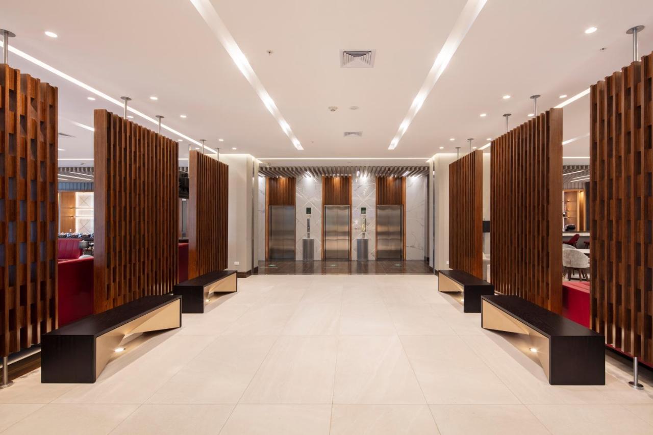 Holiday Inn - Quito Airport By Ihg Tababela Luaran gambar The interior of the new terminal